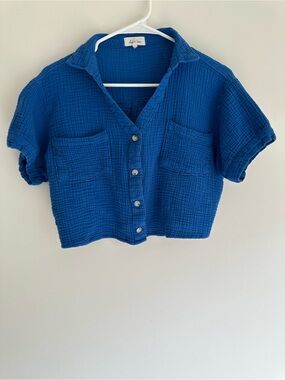 Love Notes Blue Cropped Button-Front Gauze Top
